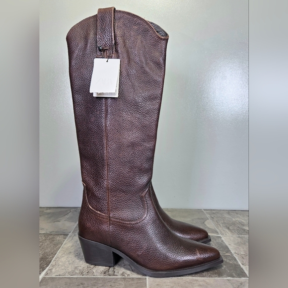 Zara Shoes - NEW ZARA TEXTURED LEATHER KNEE HIGH WESTERN BOOTS.